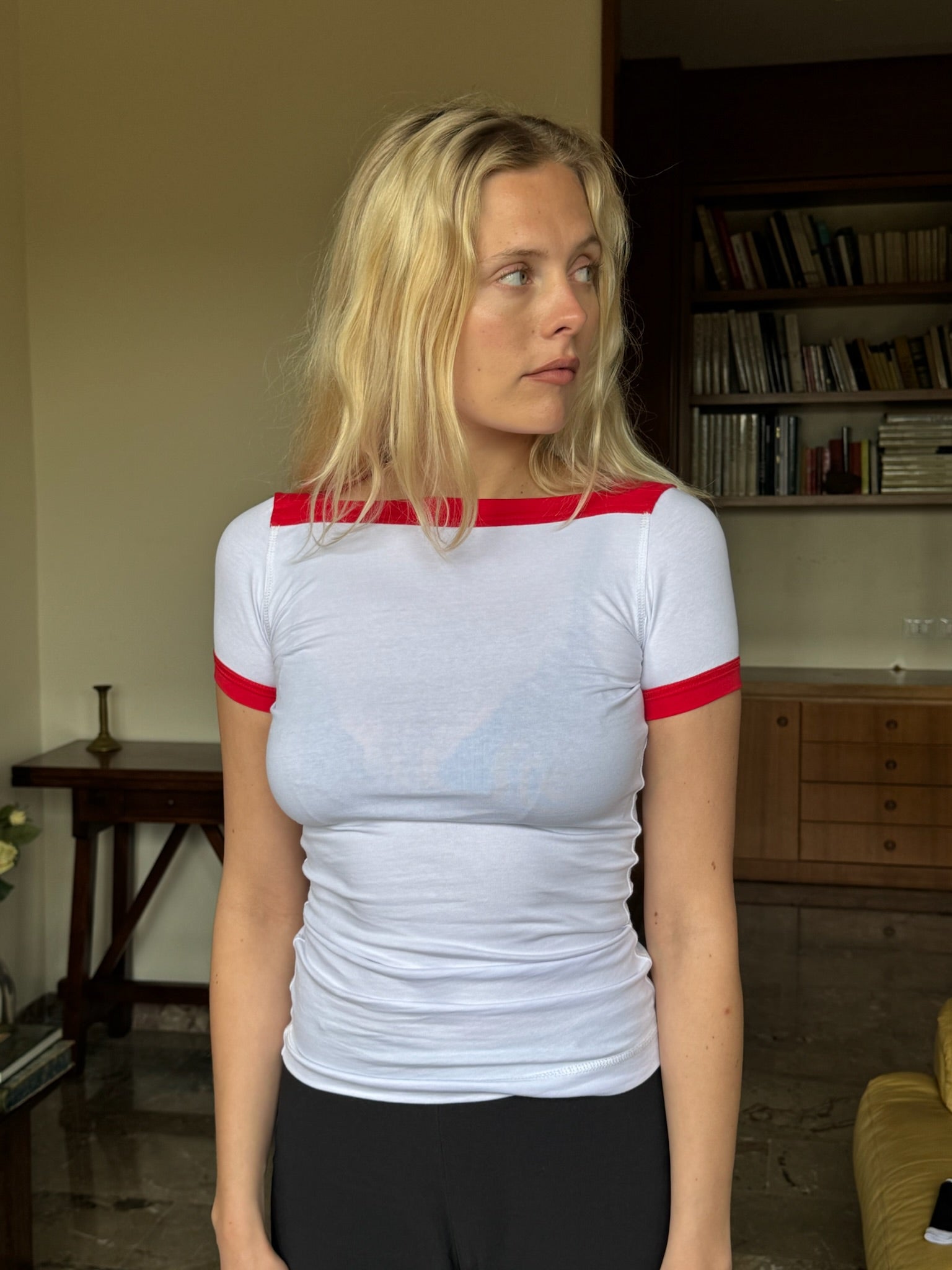 Kris Tee, White
