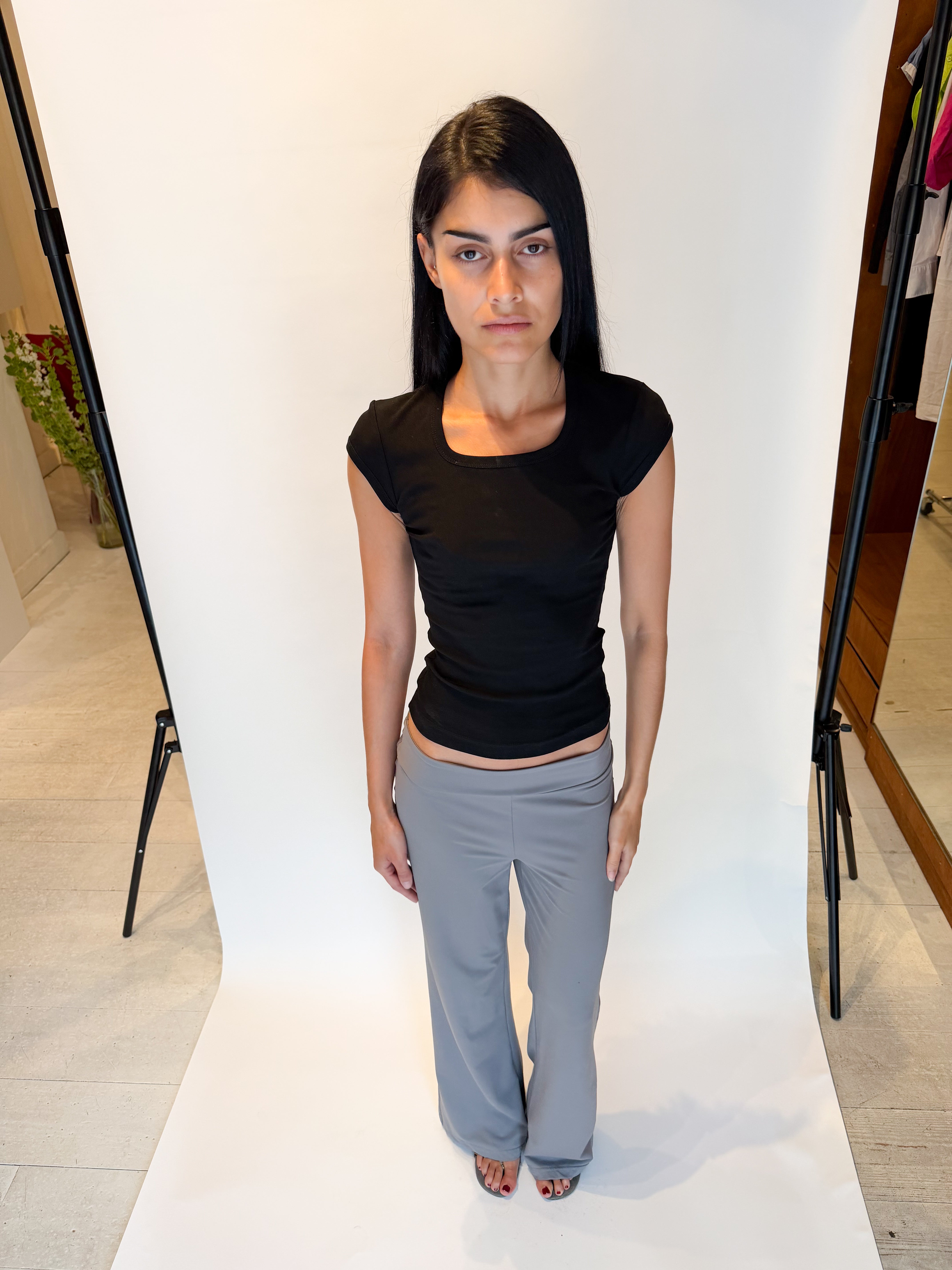 Idamarie Tee, Black