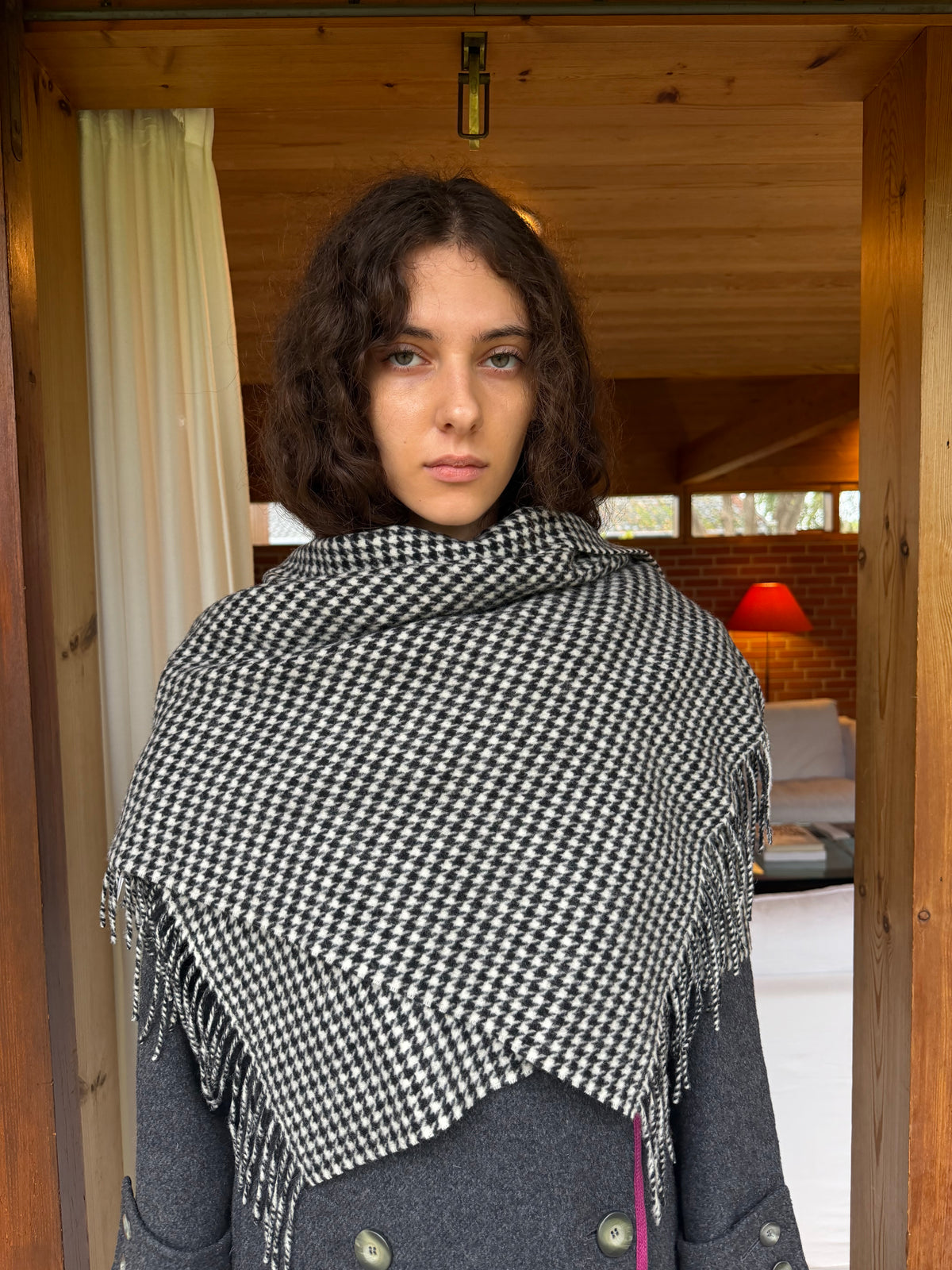 Lambswool Scarf, Black Houndstooth