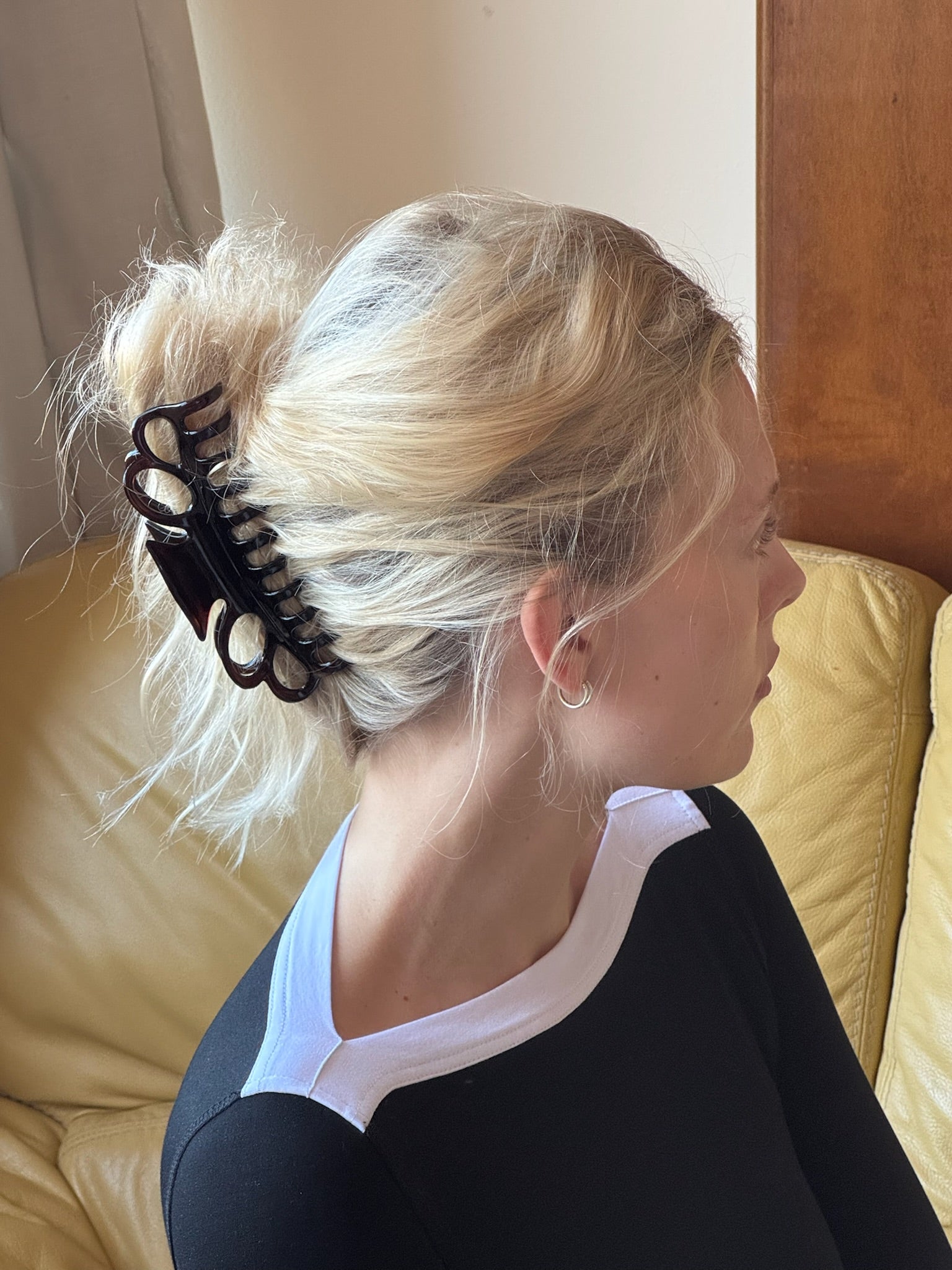 Butterfly Hairclip (RESTOCKING IN SEPTEMBER)