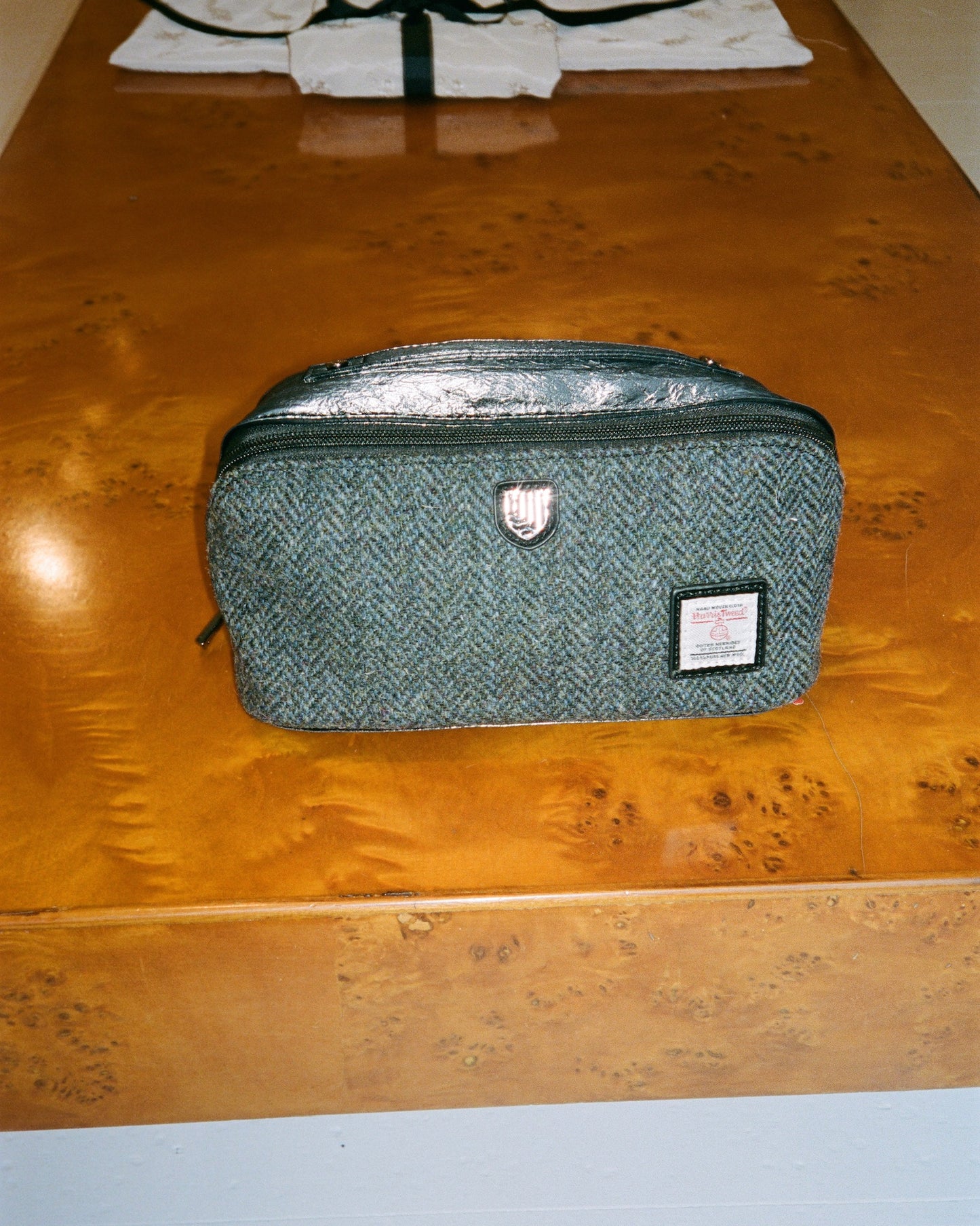 TOILETRY BAG