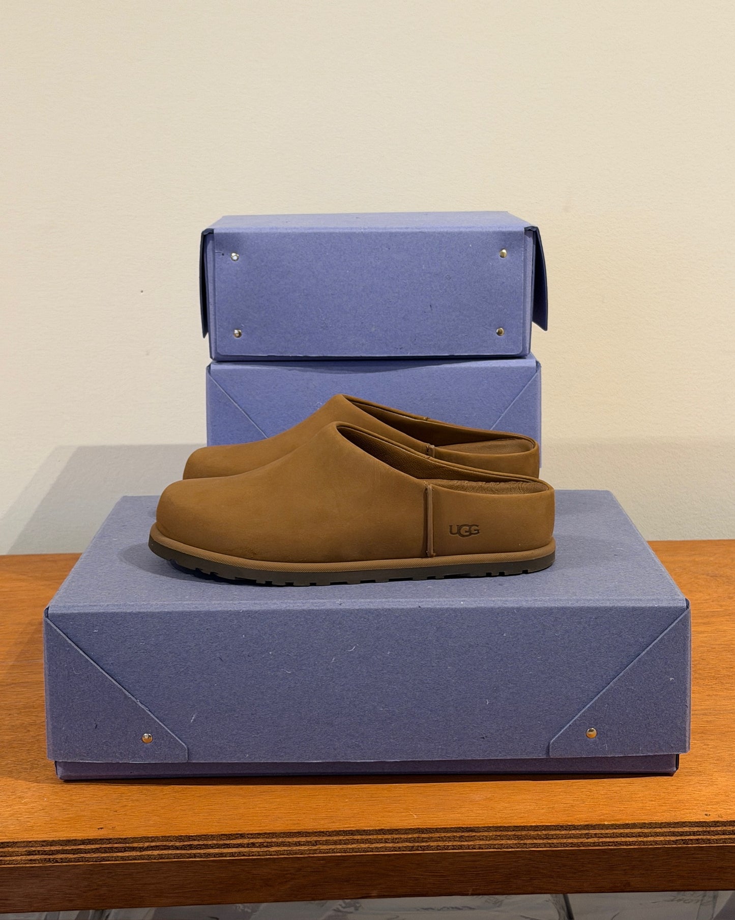 UGG Otzo Clog women dark chestnut brown nubuck slip-on