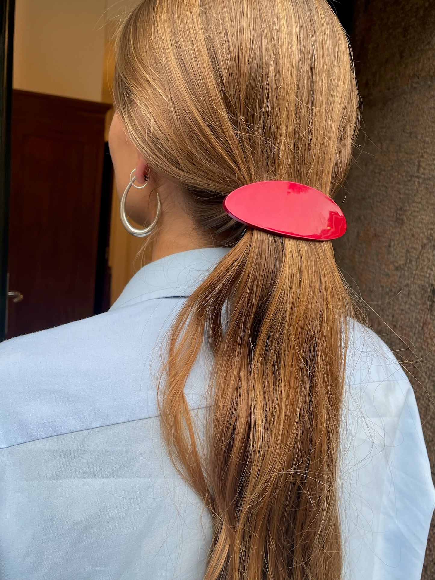 RED HAIRCLIP