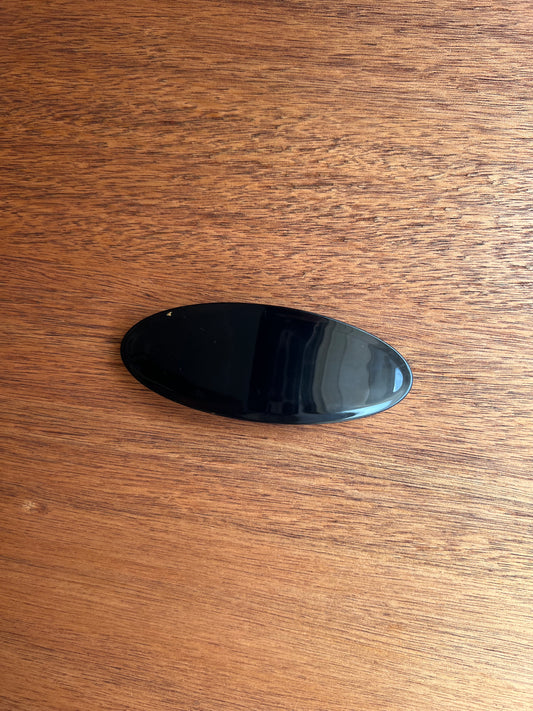 BLACK BARETTE