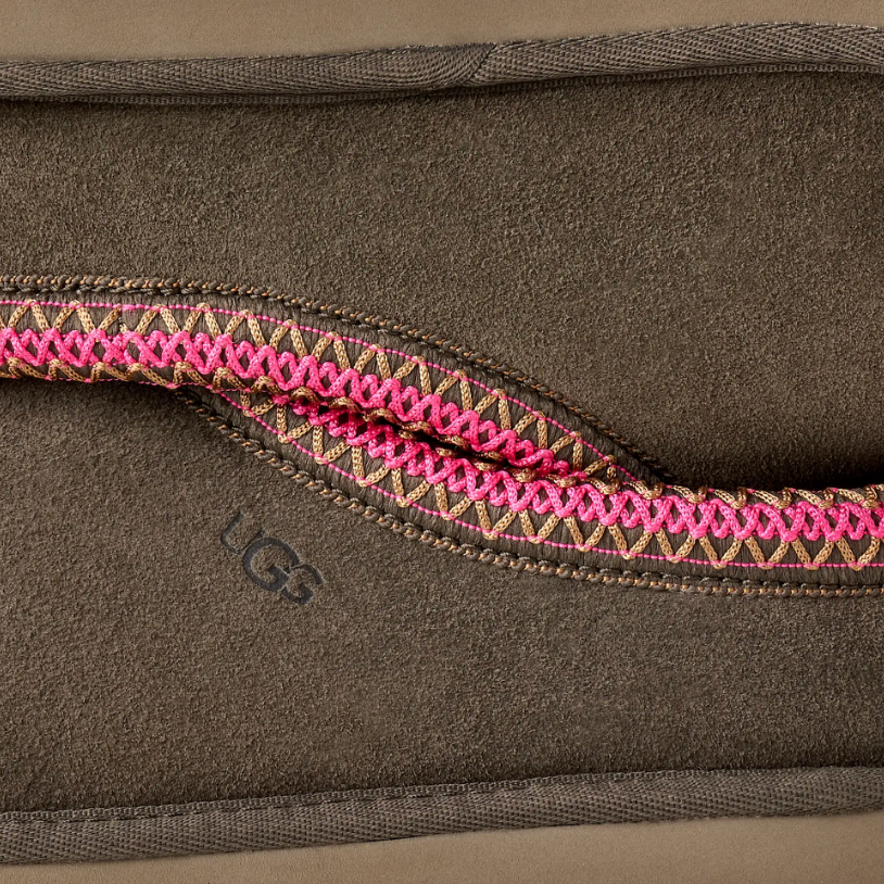 UGG Tasman II women Dense Smoke dark brown suede slip-on with pink braid
