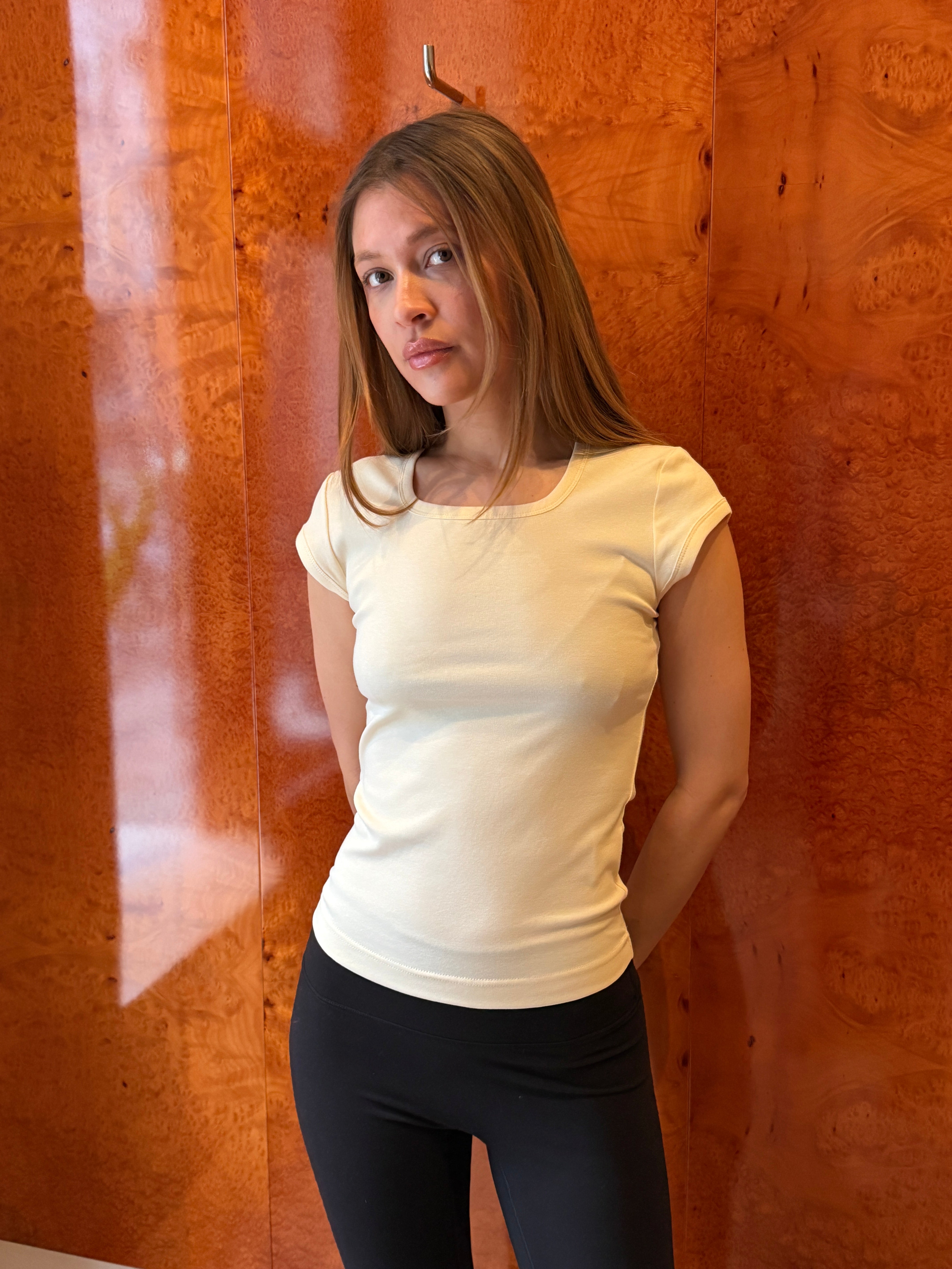 Idamarie Tee, Cream